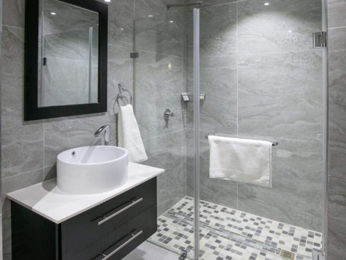 The Grand Aria Hotel And Conference Centre Gaborone Quarto foto